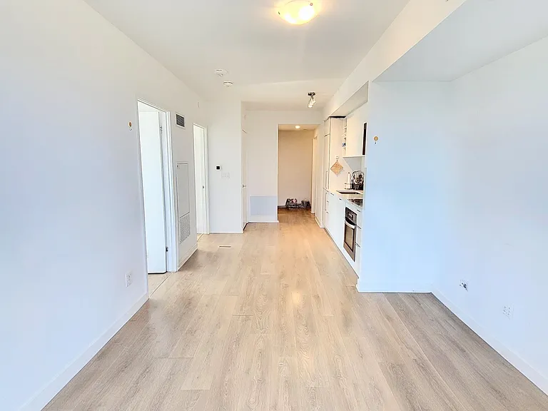2031 Kennedy Rd #3015 — Photo 4