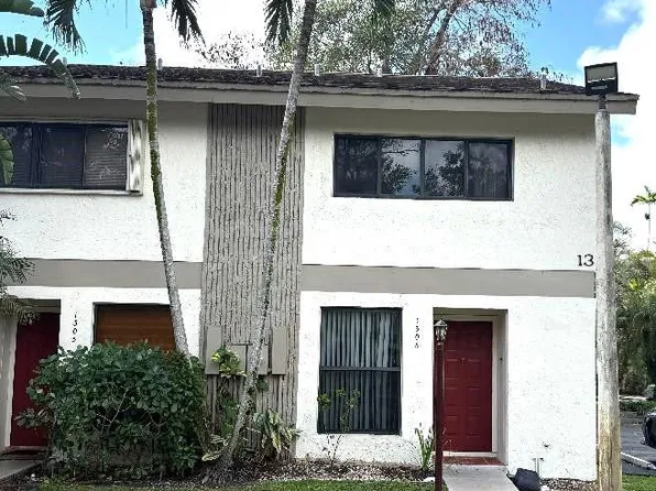 3082 S Oakland Forest Drive #1306, Oakland Park, FL 33309