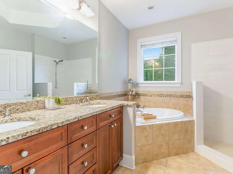 3651 Ashford Creek Pl — Photo 30