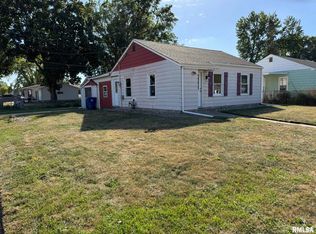 3803 Pearl Ave, Davenport, IA 52802