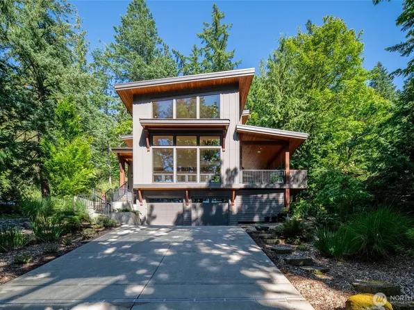 1515 38th Street, Bellingham, WA 98229