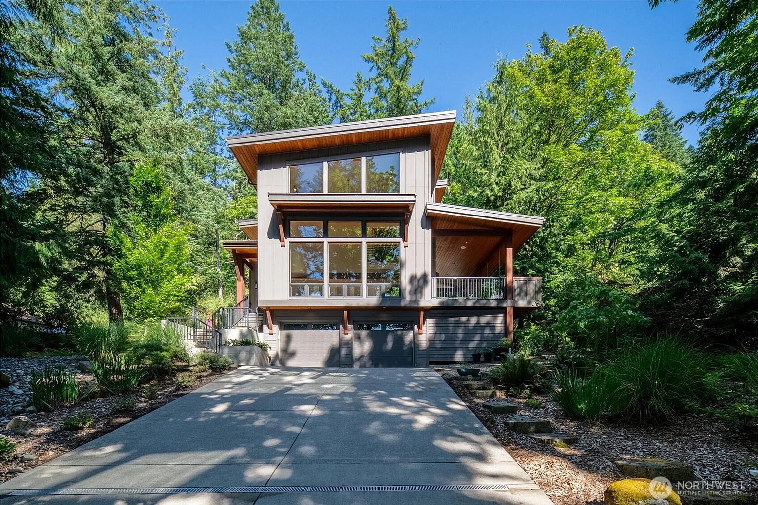 1515 38th Street photo 1