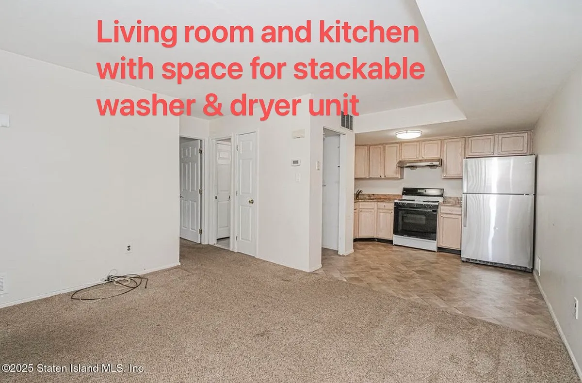 Building Photo - 42 Spruce Ln #1