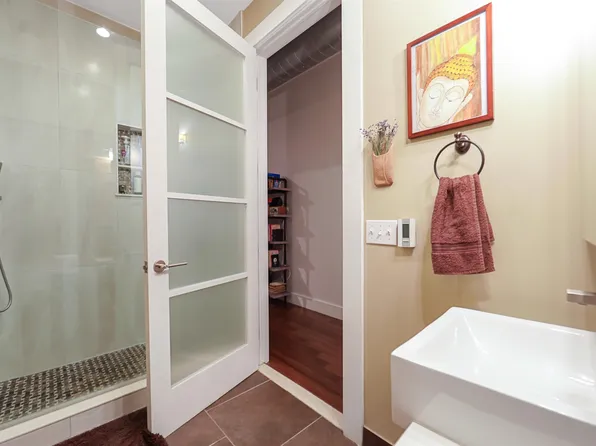 650 Montgomery Street image 7 of 33