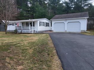16 Towner Road, Lake Luzerne, NY 12846