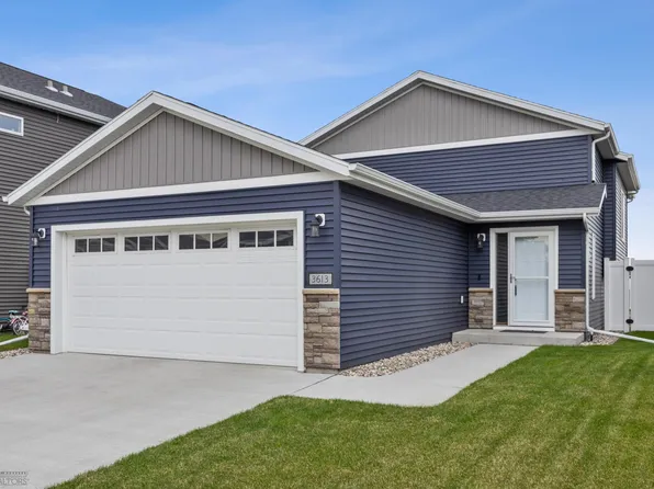 3613 32nd St S, Moorhead, MN 56560
