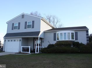 14 Deerfield Ln, Sewell, NJ 08080