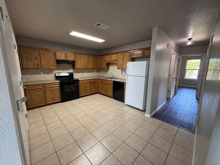 507 Bermuda — Photo 5