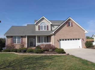 40 Cantermill Ln, Mount Crawford, VA 22841