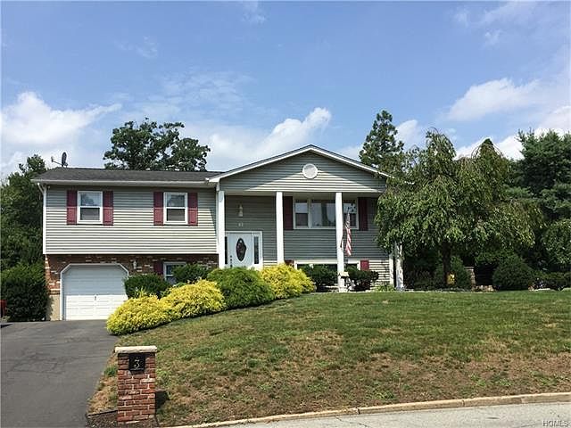 1st image of 3 Parkwood Dr