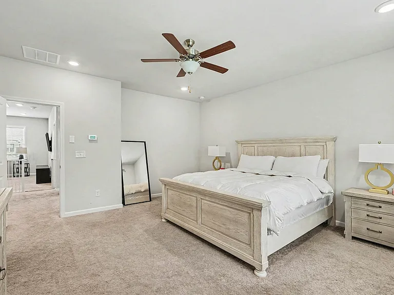 170 Glen Abbey Cir — Photo 19