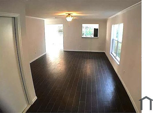 5th image of 6120 Skylarkcrest Dr
