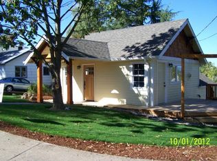 39715 Pleasant Ave, Sandy, OR 97055