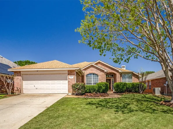 1617 Redwood Dr, Corinth, TX 76210