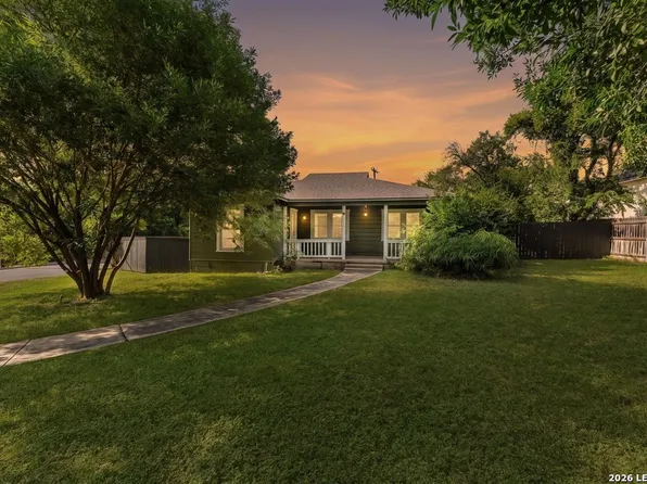 101 Charles Rd, Terrell Hills, TX 78209