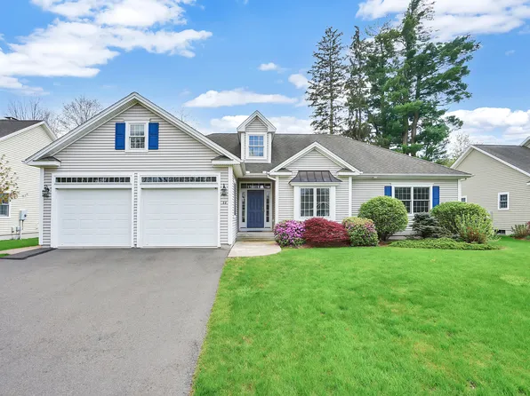 22 Mulberry Lane #22, Manchester, CT 06040