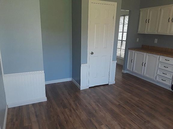 2nd image of 10814 Estelle Cir