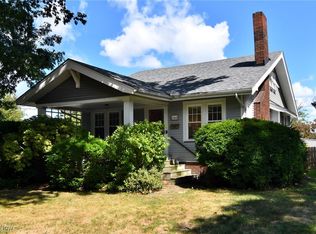 15632 Munn Rd, Cleveland, OH 44111