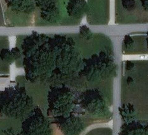 1st image of 3200 E Loretta Dr