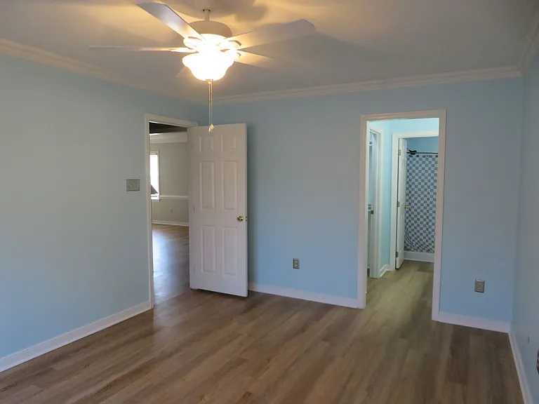 709-B Fort Hayes Ct — Photo 24