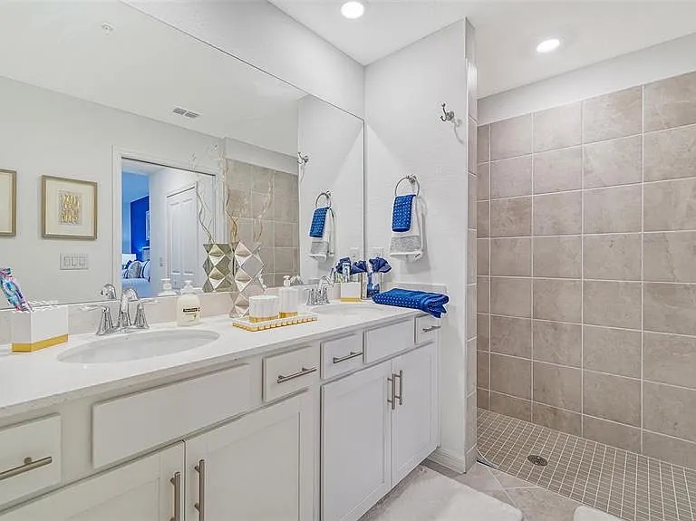 12550 Galapagos Ct #106 — Photo 28
