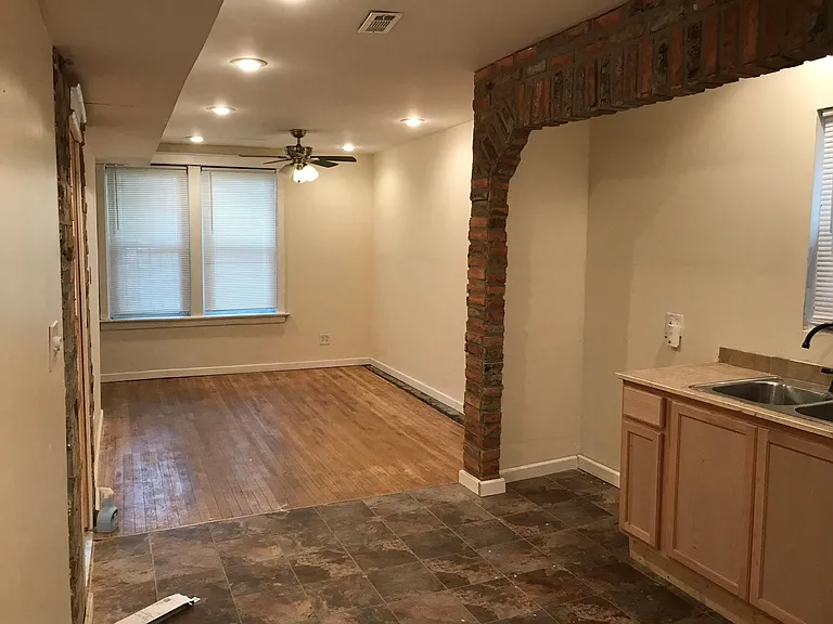9616 S Exchange Ave #1 — Photo 6