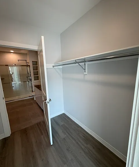 Residences at Sharon Gallery — Photo 54