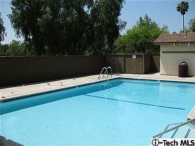 4th image of 1235 Stonewood Dr