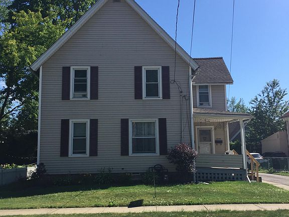 3rd image of 38144 Wilson Ave #2