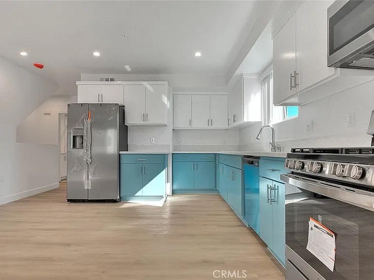 5852 Vineland Ave #5852-2 — Photo 7