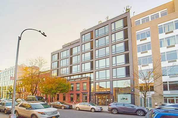 Rented by Living New York | media 32