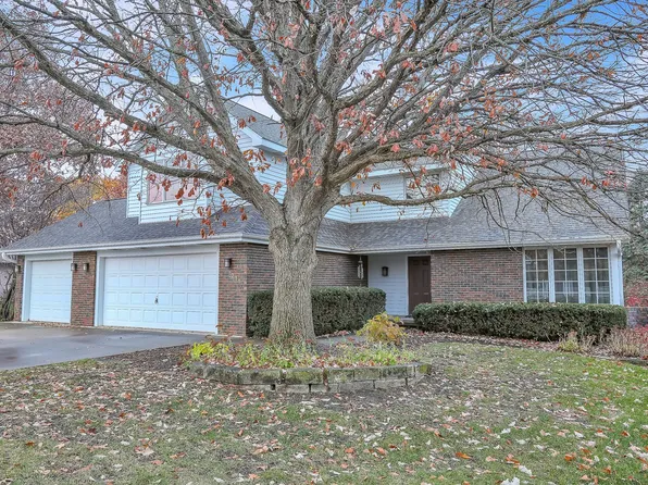 1211 Big Rock Park Rd, Pella, IA 50219