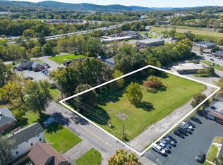 157 Oakdale Rd, Johnson City, NY 13790