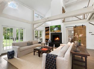 4 Lee Ln, Wainscott, NY 11975