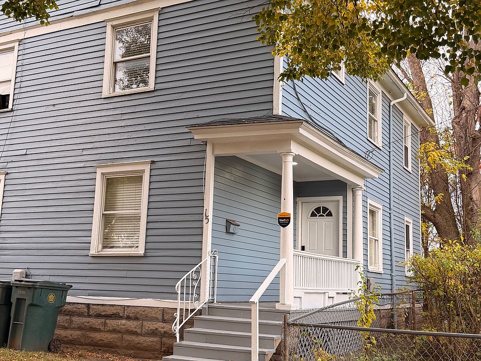 1st image of 15 Plover St #1