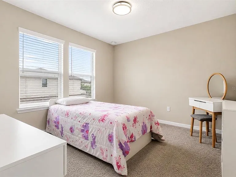 2665 Mead Ave — Photo 17