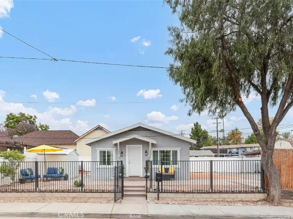 412 W 10th St, Corona, CA 92882