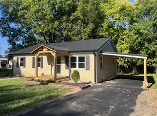 1104 Madison St, Paris, TN 38242