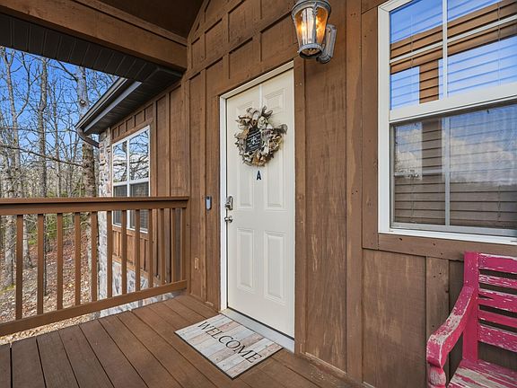 3rd image of 112 Bells Avenue #95