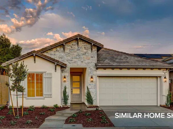 3144 Moody Ave, Clovis, CA 93619