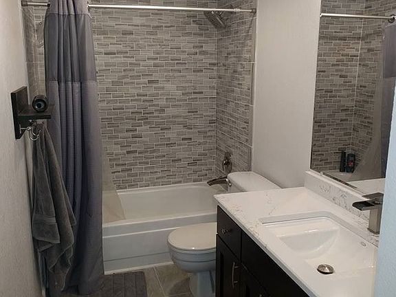 4th image of 26425 Pennsylvania Ave NE #21