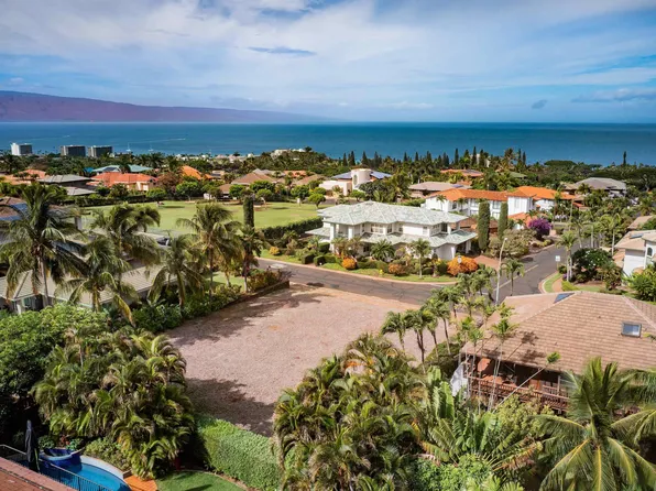 51 Pihaa St Lot 48, Lahaina, HI 96761