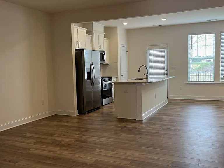 62 Amaryllis Ln — Photo 25