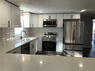 426 S Main St, Woonsocket, RI 02895