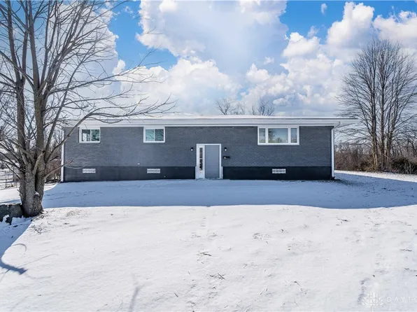45 Carma Dr, Dayton, OH 45426