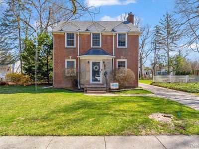 9806 Berwick St, Livonia, MI, 48150