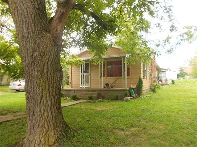 1st image of 217 N Leland Ave