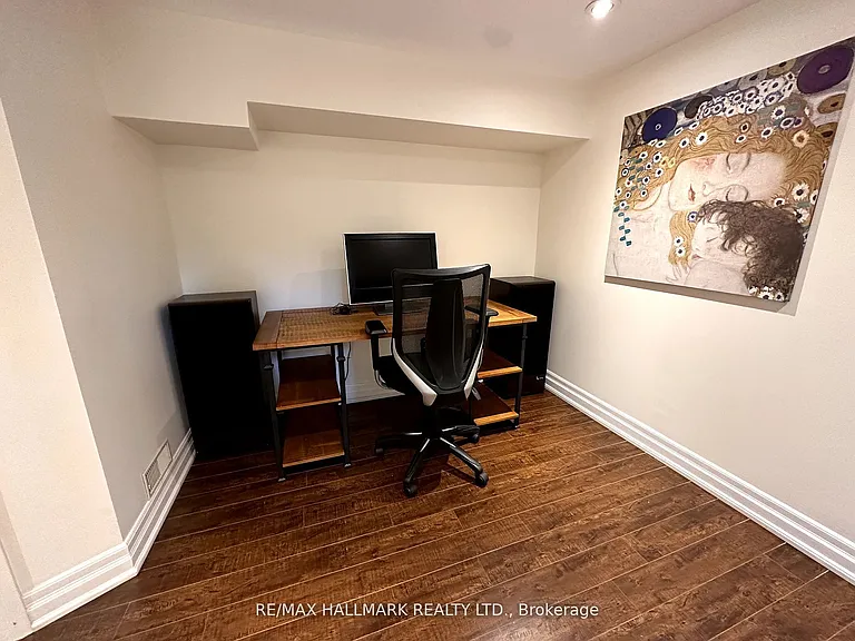 283 Taylor Mills Dr N #BASEMENT — Photo 12