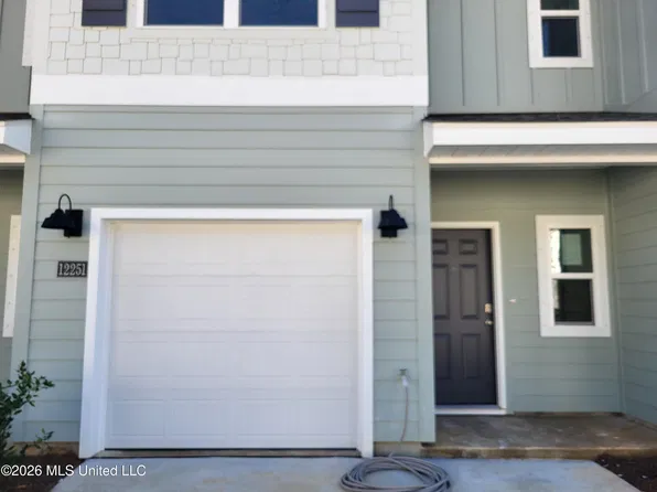 12251 Frazier Ln, Gulfport, MS 39503