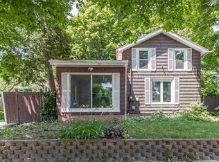 116 Spring St, Leslie, MI 49251